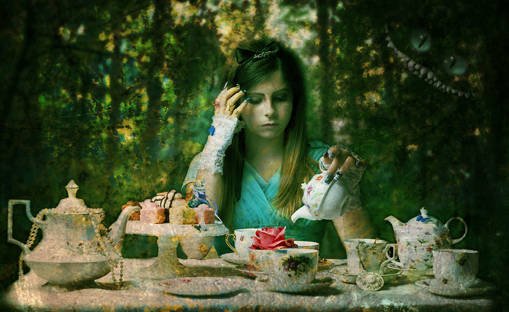 Tea party - Alice in wonderland